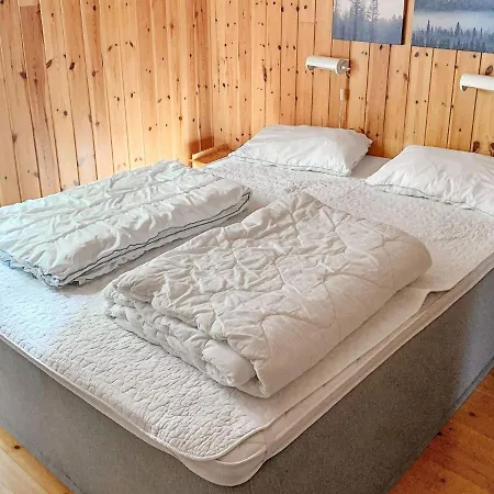 Holiday home Three-bedroom In 2