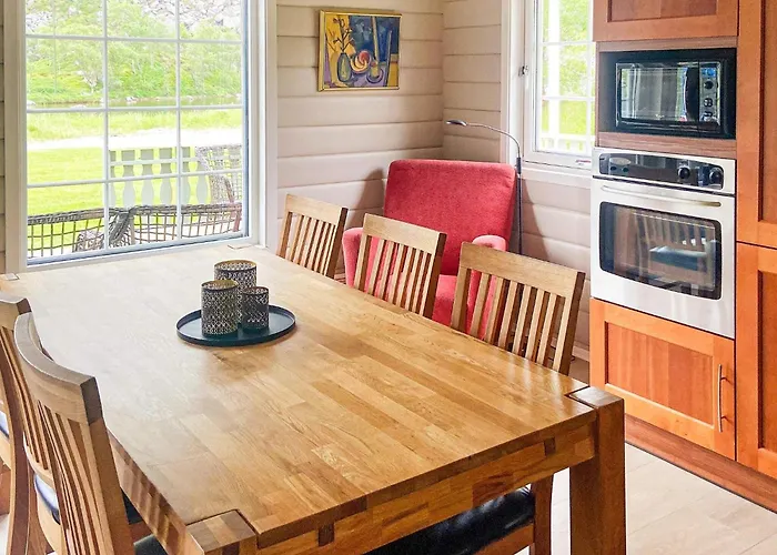 בית נופש 8 Person In Jorpeland-by Traum